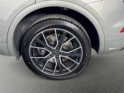 Used 2023 Audi SQ5 Premium Plus w/ Premium Plus Package AWD/4WD image 34