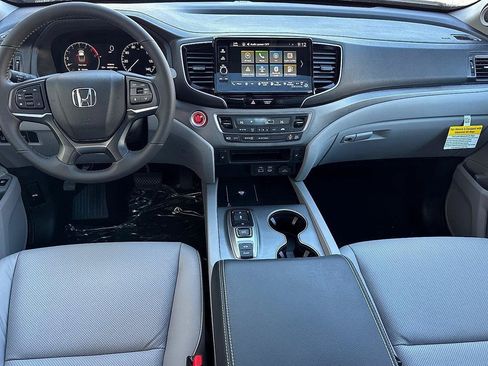New 2026 Honda Ridgeline RTL image 12
