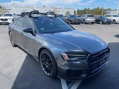 Used 2021 Audi S6 Premium Plus w/ S Sport Package AWD/4WD image 2