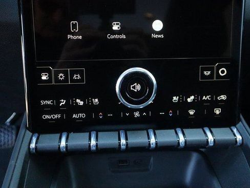 New 2026 GMC Terrain Denali w/ LPO, Black Badging Package image 37