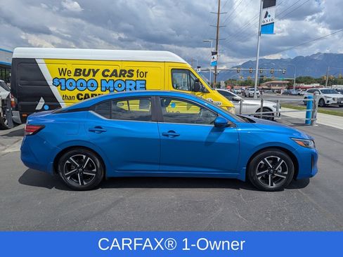 Used 2024 Nissan Sentra SV FWD image 2