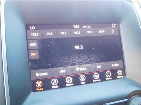 Used 2019 Dodge Durango SXT w/ 3rd Row Seating Group RWD image 10