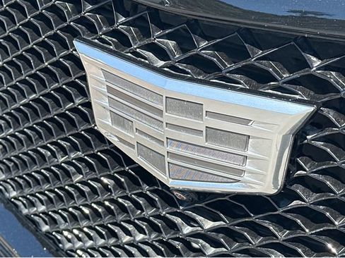 Certified 2024 Cadillac Escalade Sport Platinum w/ LPO, ONYX Package AWD/4WD image 38