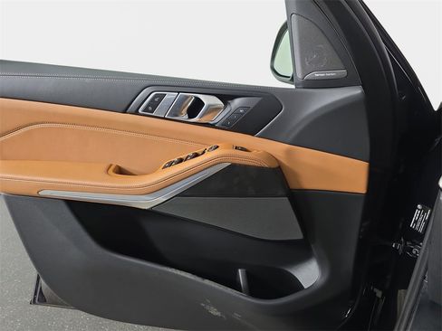 Used 2026 BMW X5 xDrive40i image 30