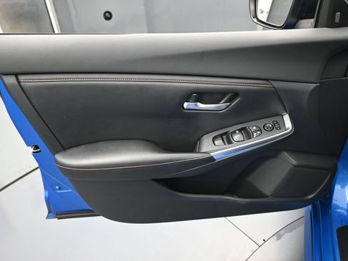 Used 2021 Nissan Sentra SR FWD image 12