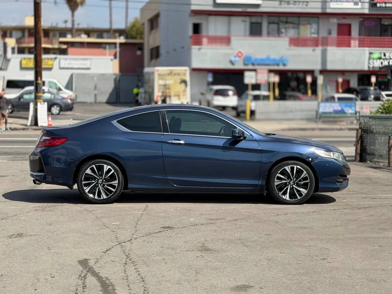 Used 2017 Honda Accord EX-L image 18