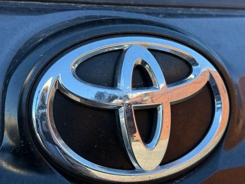 Used 2023 Toyota 4Runner TRD Off-Road Premium image 9