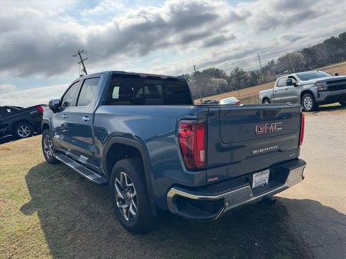 Used 2024 GMC Sierra 1500 SLT w/ SLT Premium Plus Package image 9