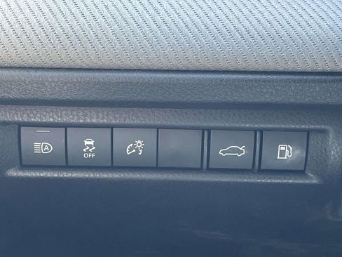 Used 2026 Toyota Camry SE w/ Multimedia Upgrade Package image 22