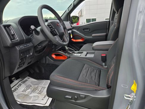 New 2026 Nissan Frontier PRO-4X w/ Tow Package AWD/4WD image 4