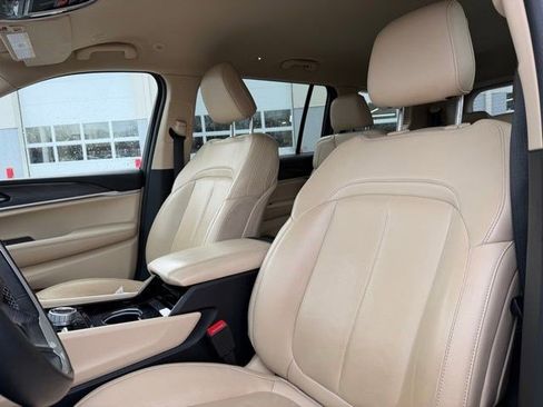 Used 2022 Jeep Grand Cherokee L Limited image 13