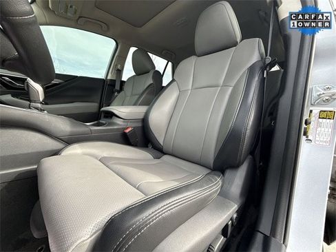 Used 2025 Subaru Outback Limited w/ Popular Package #2 image 11