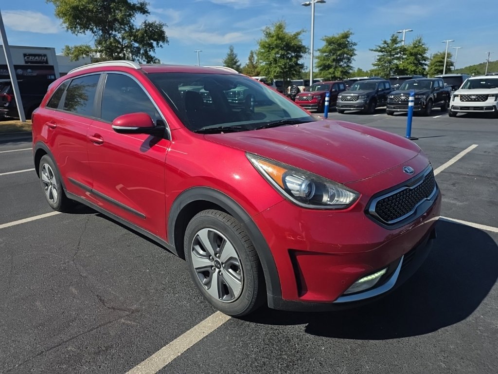 Used 2019 Kia Niro EX w/ Option Group 040 FWD image 4