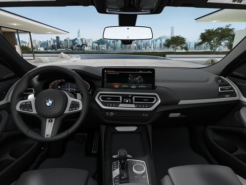New 2025 BMW X4 xDrive30i w/ Premium Package image 12