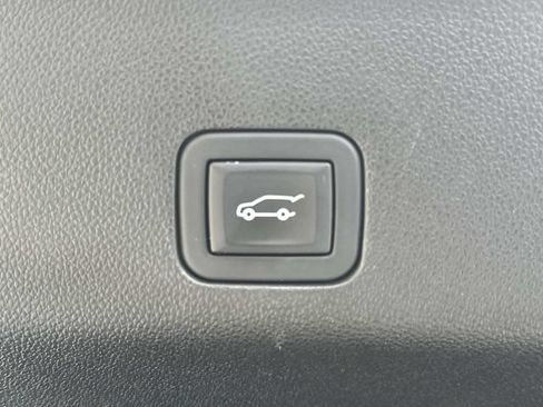 Used 2023 Chevrolet Tahoe RST w/ Luxury Package RWD image 11