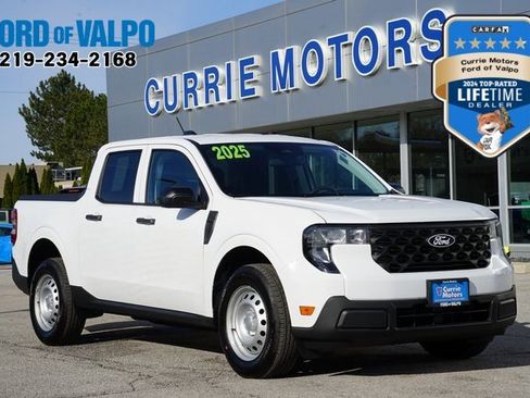 Certified 2025 Ford Maverick XL image 1