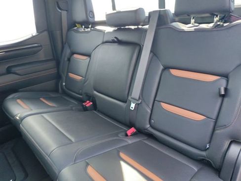 Used 2024 GMC Sierra 1500 AT4 w/ Technology Package image 13