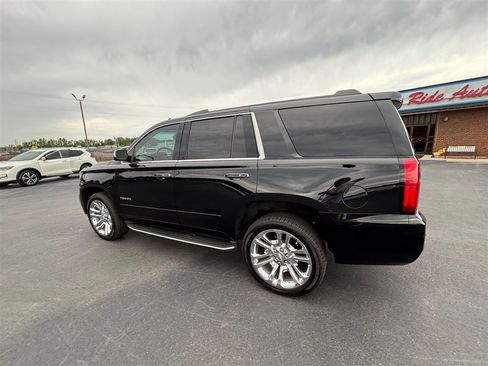 Used 2017 Chevrolet Tahoe Premier AWD/4WD image 4