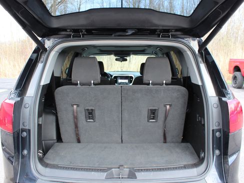 Used 2018 GMC Acadia SLE w/ Driver Alert Package I image 7