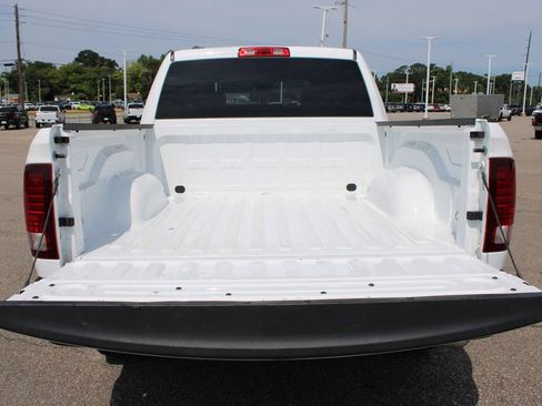 Used 2024 RAM 1500 Classic Warlock RWD image 17