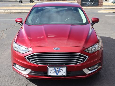 Used 2017 Ford Fusion SE w/ Equipment Group 201A image 12