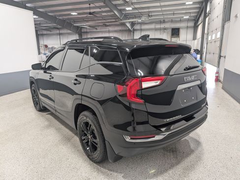 Used 2024 GMC Terrain AT4 w/ Tech Package image 5