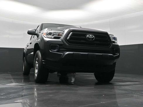 Used 2022 Toyota Tacoma SR image 24