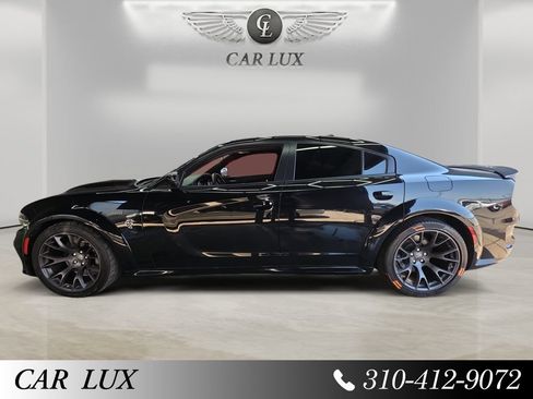 Used 2022 Dodge Charger SRT Hellcat w/ Harman/Kardon Audio Group RWD image 2
