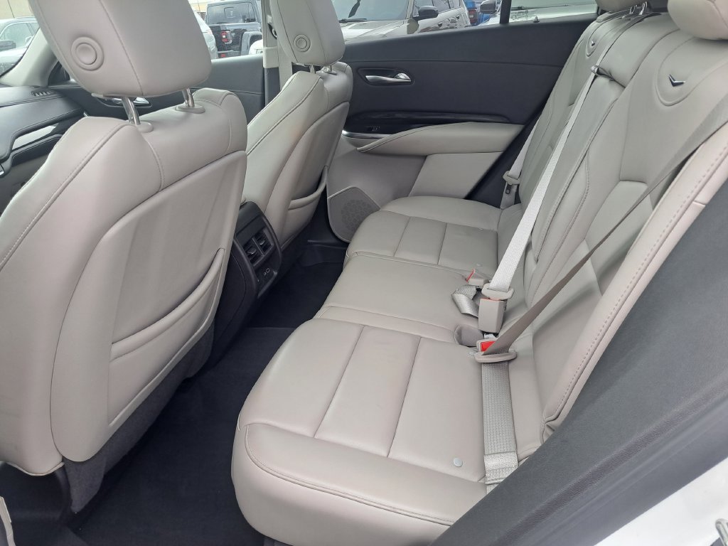 Used 2019 Cadillac XT4 Premium Luxury w/ Cold Weather Package FWD image 27