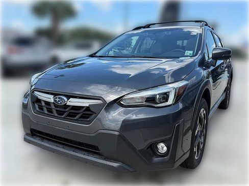 Used 2021 Subaru Crosstrek 2.5i Limited w/ Moonroof Package 1 AWD/4WD image 3