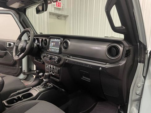 Used 2023 Jeep Wrangler Unlimited w/ Sun & Screen Package AWD/4WD image 47