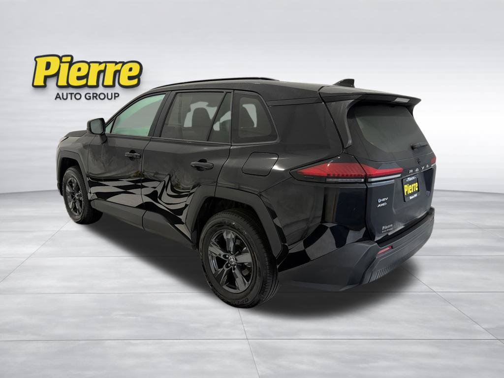 Used 2026 Toyota RAV4 LE AWD/4WD image 2