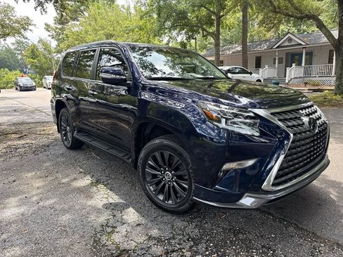 Used 2022 Lexus GX 460 Premium w/ Accessory Package AWD/4WD image 6