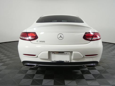 Used 2023 Mercedes-Benz C 300 Coupe image 4