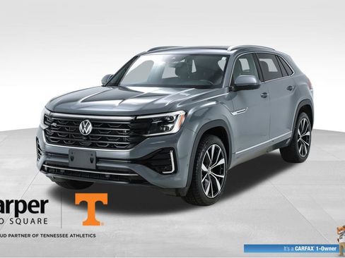 Used 2024 Volkswagen Atlas Cross Sport SEL Premium R-Line image 1