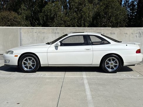 Used 1993 Lexus SC 400 Coupe RWD image 2