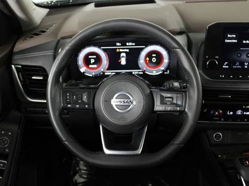 Certified 2021 Nissan Rogue Platinum FWD image 22