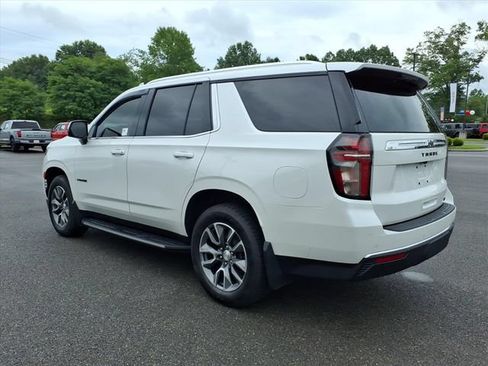 Used 2023 Chevrolet Tahoe LT w/ Luxury Package AWD/4WD image 9