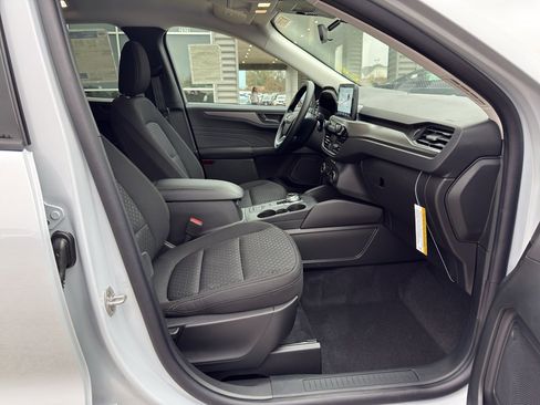 New 2026 Ford Escape Active FWD image 9