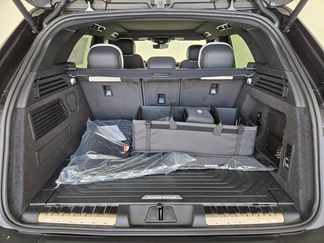 New 2026 Land Rover Range Rover Sport Dynamic SE AWD/4WD image 14