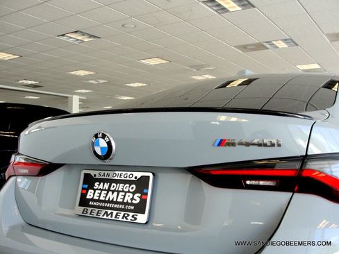 Used 2023 BMW M440i Gran Coupe M440i GC M PERF+HUD+3D CAMS+PR w/ Premium Package image 12