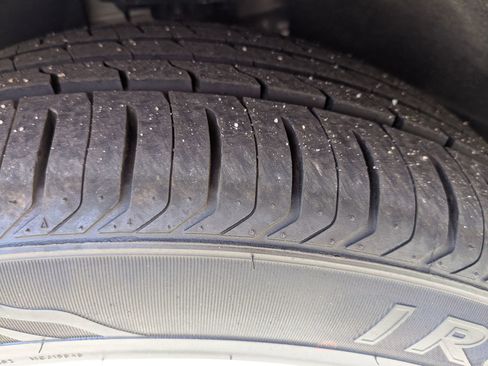 Certified 2023 Ford Edge Titanium image 11