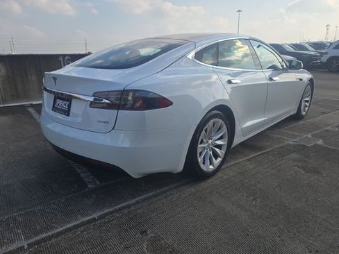 Used 2018 Tesla Model S 100D AWD/4WD image 5