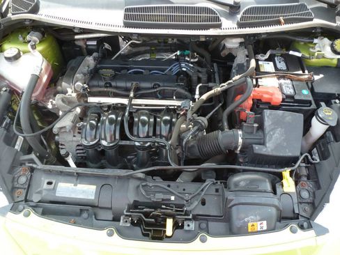 Used 2012 Ford Fiesta SE FWD image 25