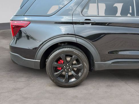 Used 2023 Ford Explorer ST w/ Equipment Group 401A image 33