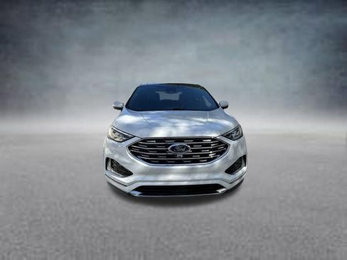 Used 2021 Ford Edge Titanium w/ Equipment Group 301A AWD/4WD image 2