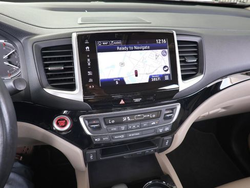 Used 2017 Honda Ridgeline RTL-E image 45