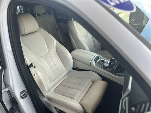 Used 2022 BMW X5 sDrive40i w/ Parking Assistance Package RWD image 28