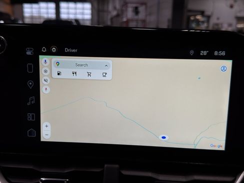 Used 2025 Chevrolet Equinox LT w/ Convenience Package II image 31