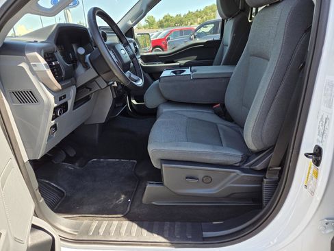 Used 2025 Ford F150 XLT w/ Equipment Group 301A Standard AWD/4WD image 10